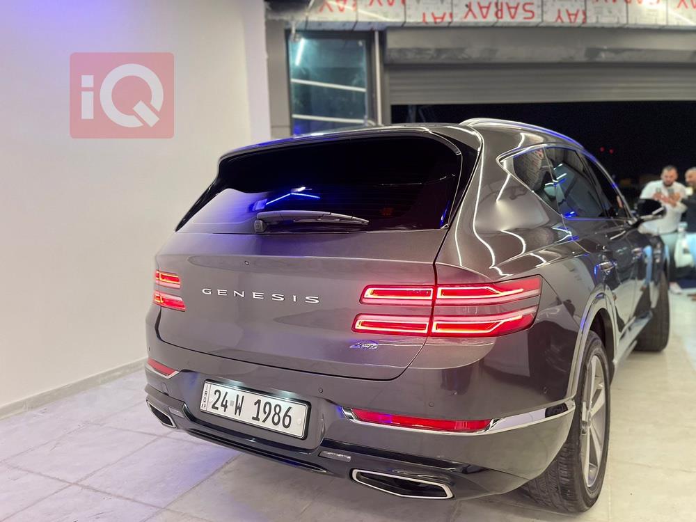 جێنسس G80